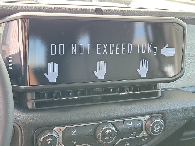 2027 Jeep Wrangler WRANGLER 4-DOOR SPORT S