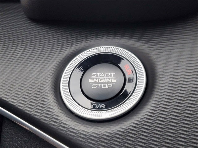 2025 Jeep Grand Cherokee GRAND CHEROKEE LAREDO 4X2