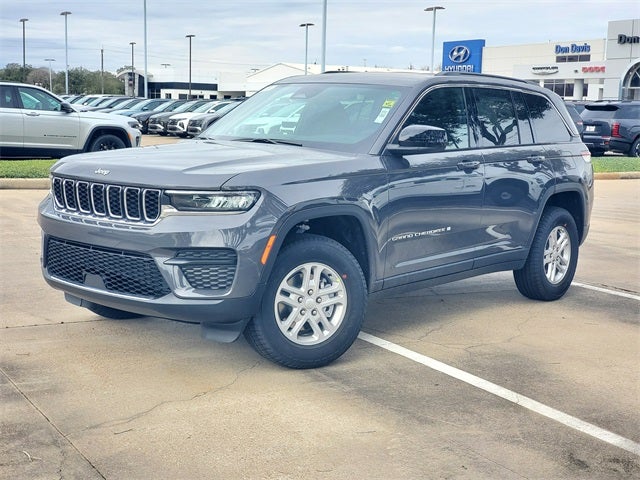 2025 Jeep Grand Cherokee GRAND CHEROKEE LAREDO 4X2