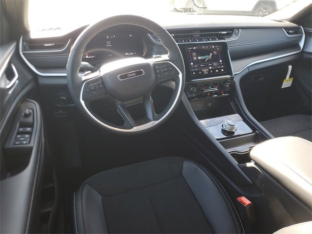 2025 Jeep Grand Cherokee GRAND CHEROKEE ALTITUDE X 4X2