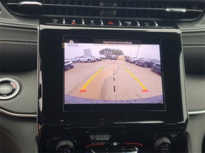 2025 Jeep Grand Cherokee GRAND CHEROKEE LAREDO 4X2