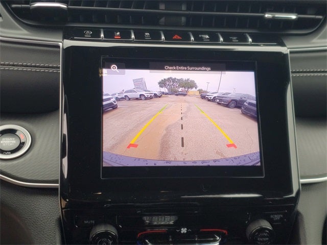 2025 Jeep Grand Cherokee GRAND CHEROKEE LAREDO 4X2