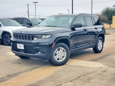 2025 Jeep Grand Cherokee GRAND CHEROKEE LAREDO 4X2