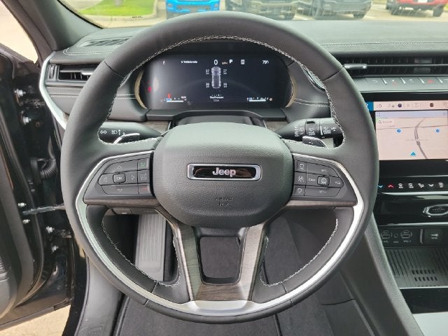 2027 Jeep Grand Cherokee Altitude
