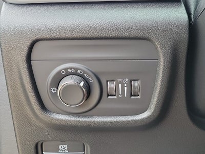 2027 Jeep Grand Cherokee Altitude