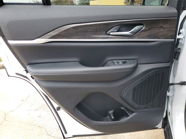 2026 Jeep Grand Cherokee GRAND CHEROKEE ALTITUDE 4X2