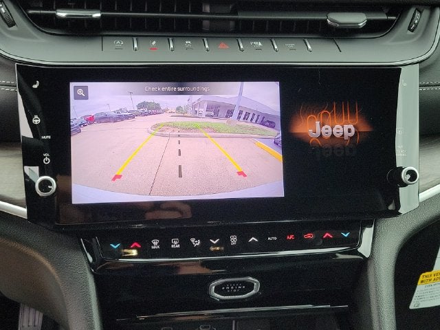 2027 Jeep Grand Cherokee Altitude