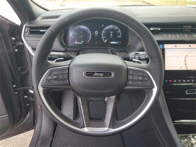 2026 Jeep Grand Cherokee GRAND CHEROKEE LAREDO ALTITUDE 4X2