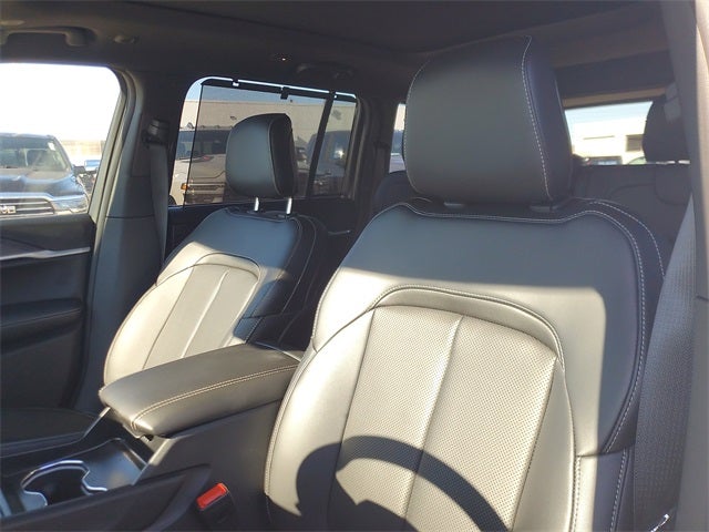 2025 Jeep Grand Cherokee GRAND CHEROKEE LIMITED 4X2