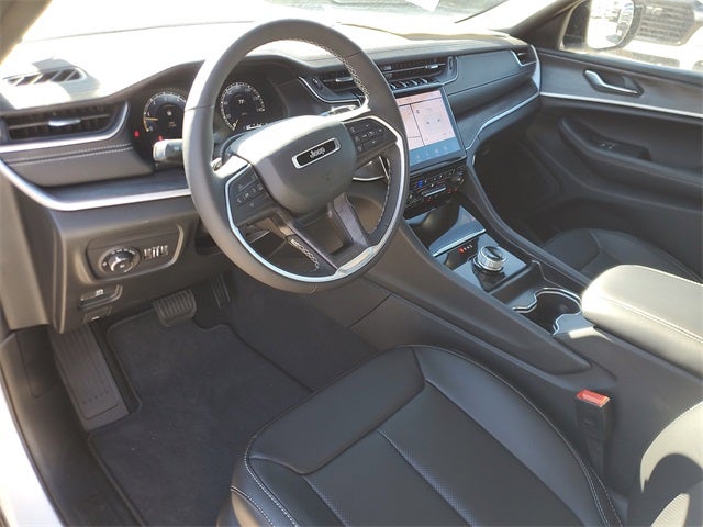 2025 Jeep Grand Cherokee GRAND CHEROKEE LIMITED 4X2