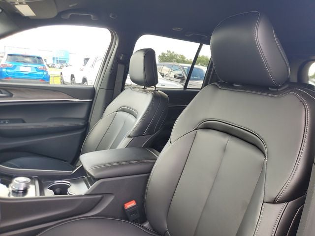 2026 Jeep Grand Cherokee GRAND CHEROKEE LIMITED 4X2