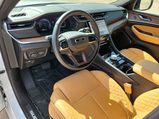 2025 Jeep Grand Cherokee Summit - Photo 17