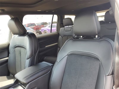 2025 Jeep Grand Cherokee GRAND CHEROKEE L ALTITUDE X 4X2