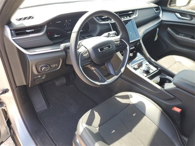 2025 Jeep Grand Cherokee GRAND CHEROKEE L ALTITUDE X 4X2