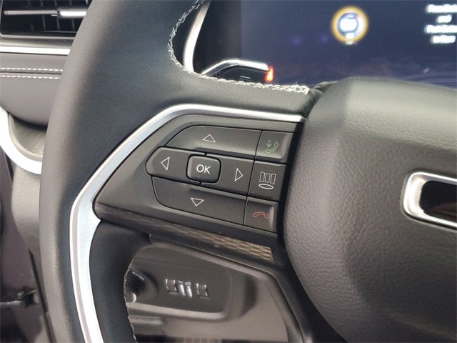 2025 Jeep Grand Cherokee GRAND CHEROKEE L ALTITUDE X 4X2