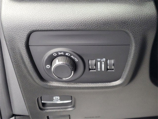 2025 Jeep Grand Cherokee GRAND CHEROKEE L ALTITUDE X 4X2