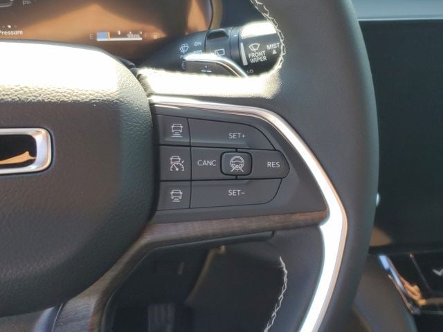 2026 Jeep Grand Cherokee GRAND CHEROKEE L LAREDO ALTITUDE 4X2