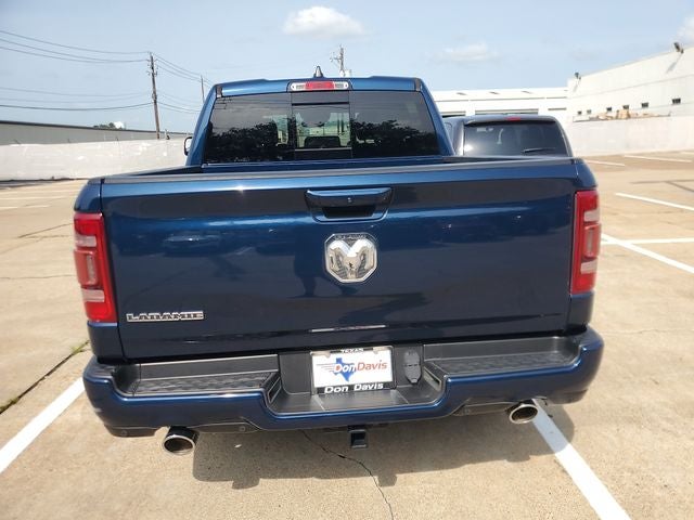 2023 RAM 1500 Laramie Crew Cab 4x2 5'7' Box