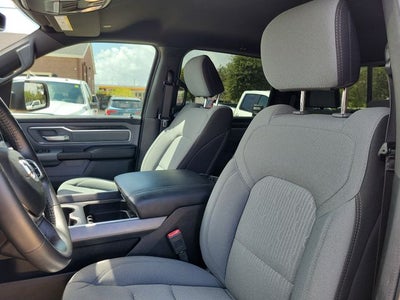 2022 RAM 1500 Lone Star Crew Cab 4x4 5'7' Box