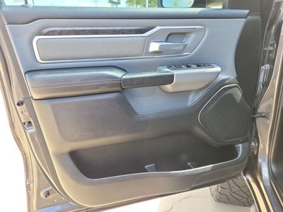 2022 RAM 1500 Lone Star Crew Cab 4x4 5'7' Box