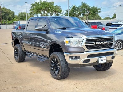 2022 RAM 1500 Lone Star Crew Cab 4x4 5'7' Box