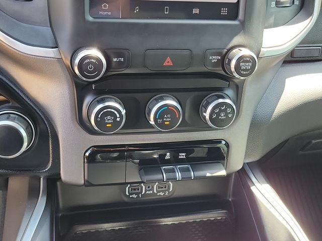 2022 RAM 1500 Lone Star Crew Cab 4x4 5'7' Box