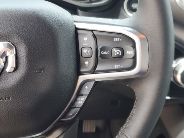 2025 RAM 1500 Lone Star Crew Cab 4x4 5'7' Box