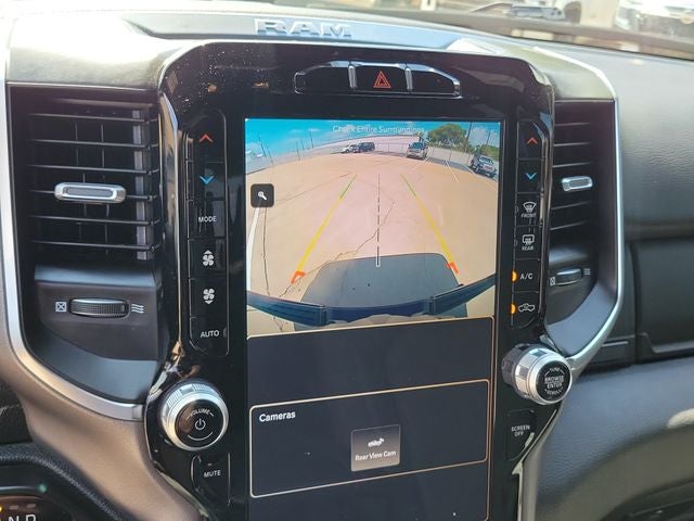 2024 RAM 1500 Lone Star Crew Cab 4x4 5'7' Box