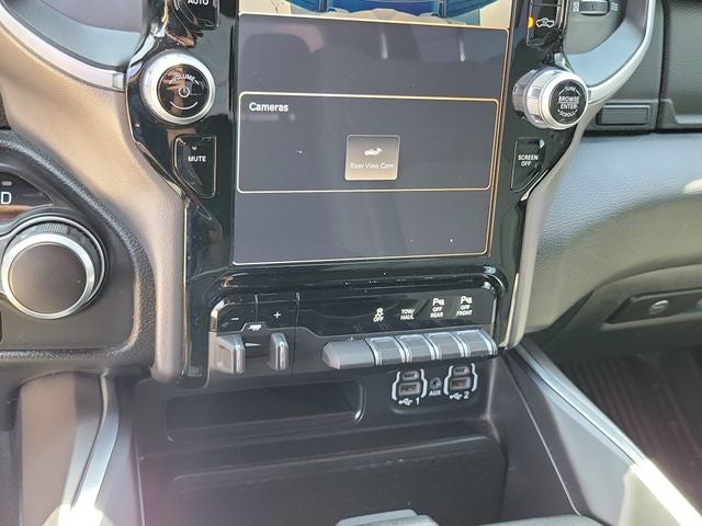 2024 RAM 1500 Lone Star Crew Cab 4x4 5'7' Box