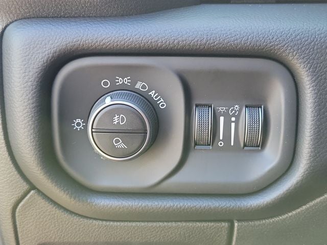 2027 RAM Ram 1500 RAM 1500 REBEL CREW CAB 4X4 5'7' BOX