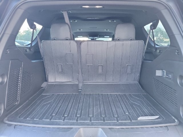 2024 GMC Yukon XL 2WD SLT
