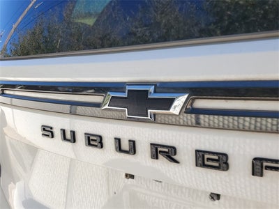 2022 Chevrolet Suburban 4WD Z71