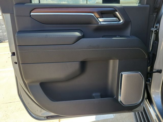 2024 GMC Sierra 2500HD 4WD Crew Cab Standard Bed Denali