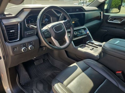 2024 GMC Sierra 2500HD 4WD Crew Cab Standard Bed Denali