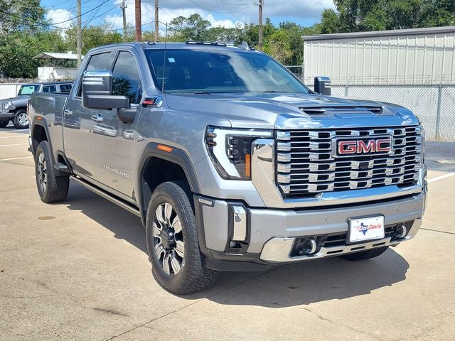 2024 GMC Sierra 2500HD 4WD Crew Cab Standard Bed Denali