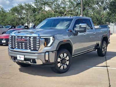 2024 GMC Sierra 2500HD 4WD Crew Cab Standard Bed Denali