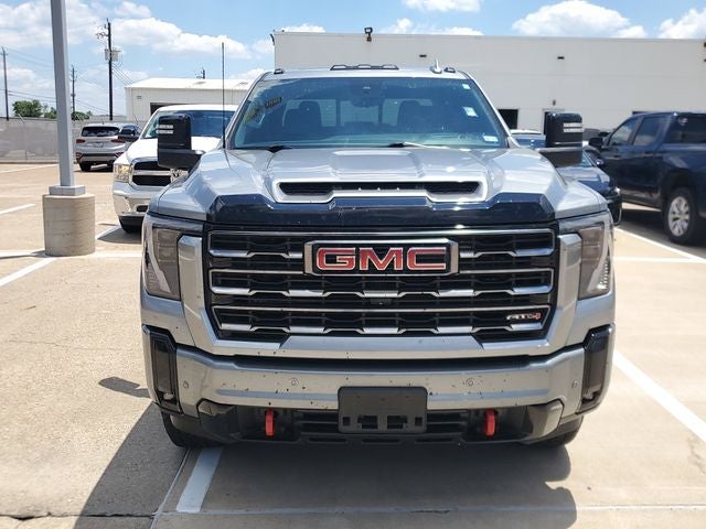 2025 GMC Sierra 2500HD 4WD Crew Cab Standard Bed AT4