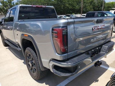 2025 GMC Sierra 2500HD 4WD Crew Cab Standard Bed AT4
