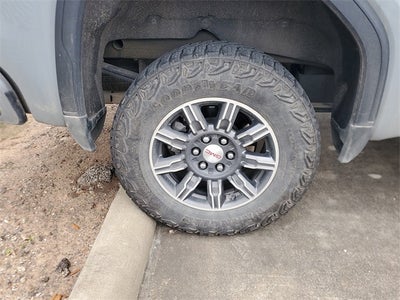 2024 GMC Sierra 1500 4WD Crew Cab Short Box AT4