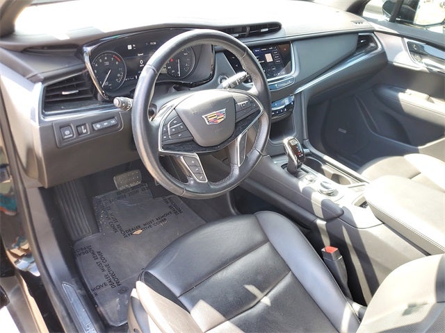 2021 Cadillac XT5 FWD Premium Luxury