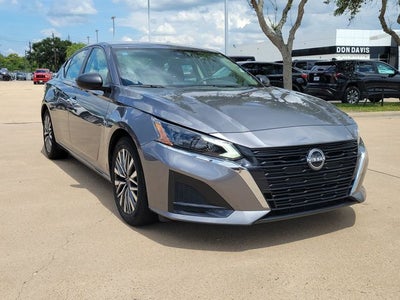 2025 Nissan Altima SV FWD