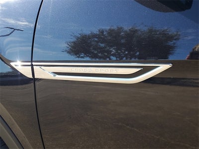 2024 Volkswagen Atlas Cross Sport 2.0T SEL R-Line