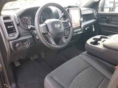 2026 RAM Ram 2500 RAM 2500 BLACK EXPRESS CREW CAB 4X4 6'4' BOX