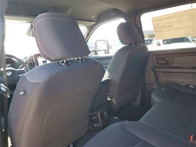 2026 RAM Ram 2500 RAM 2500 BLACK EXPRESS CREW CAB 4X4 6'4' BOX