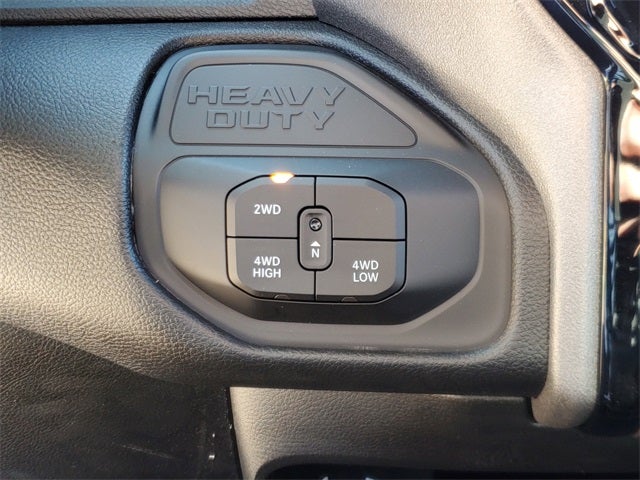 2026 RAM Ram 2500 RAM 2500 BLACK EXPRESS CREW CAB 4X4 6'4' BOX