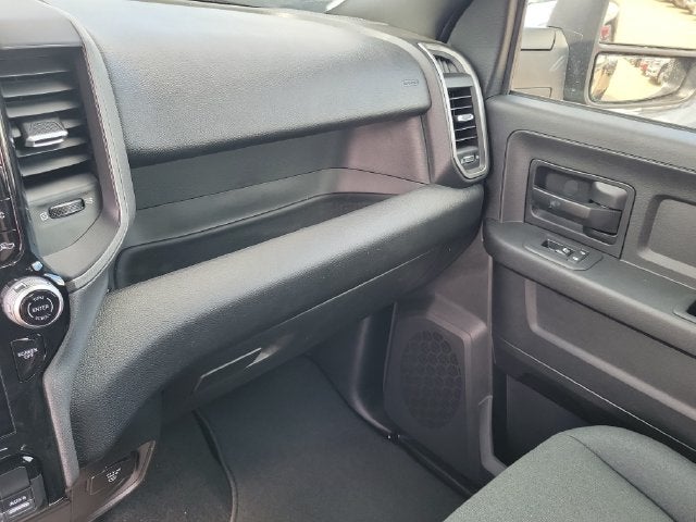 2027 RAM Ram 3500 RAM 3500 TRADESMAN CREW CAB 4X4 8' BOX