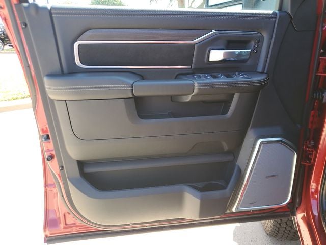 2026 RAM Ram 3500 RAM 3500 LARAMIE CREW CAB 4X4 8' BOX
