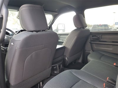 2026 RAM Ram 2500 RAM 2500 BLACK EXPRESS CREW CAB 4X4 6'4' BOX