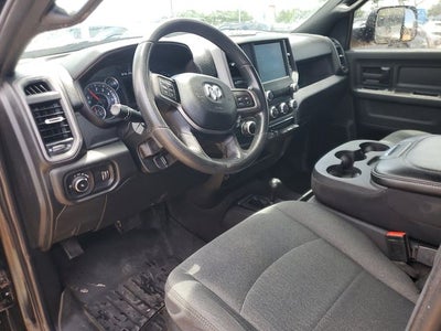 2022 RAM 2500 Tradesman Crew Cab 4x4 6'4' Box