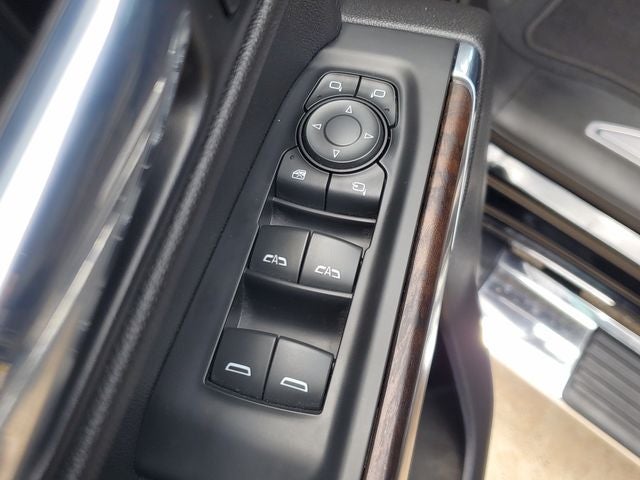 2021 GMC Sierra 1500 2WD Crew Cab Short Box SLT